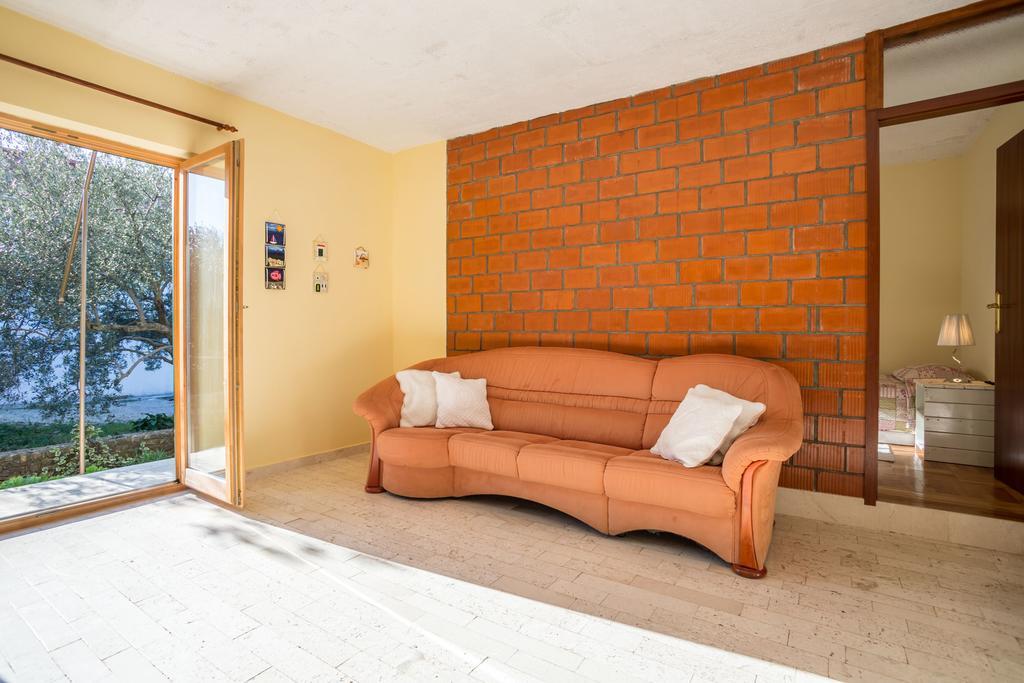Apartment Srecko Vinišće Exterior foto