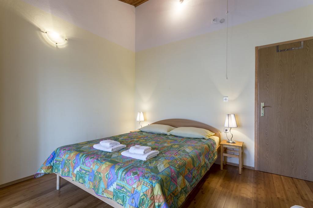 Apartment Srecko Vinišće Exterior foto